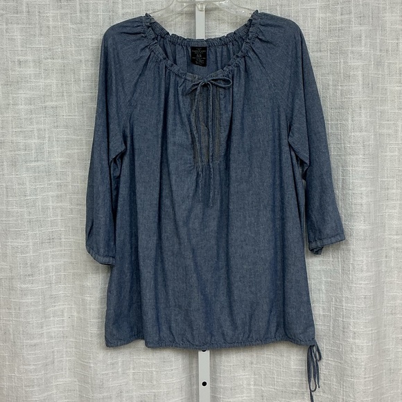 Faded Glory Denim Blue Blouse - Picture 2 of 5
